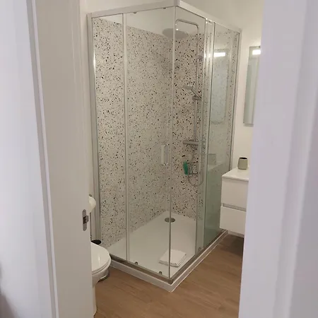 Paradise Point Sea & Mountain View *