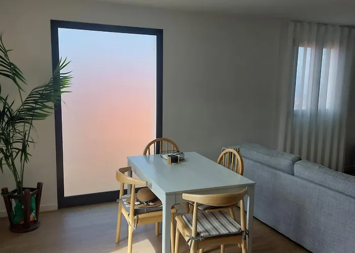 Paradise Point Sea & Mountain View *