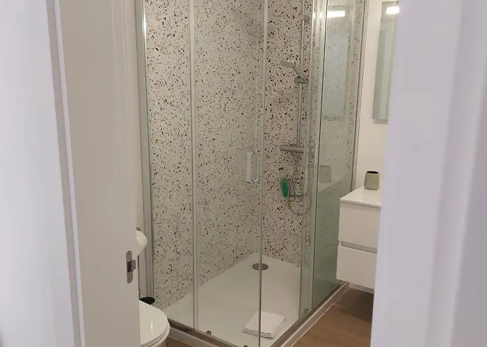 Paradise Point Sea & Mountain View *